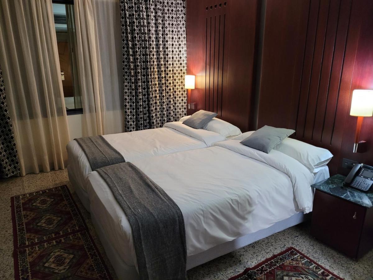 Hotel Jardines De Amaltea Lorca  Zewnętrze zdjęcie