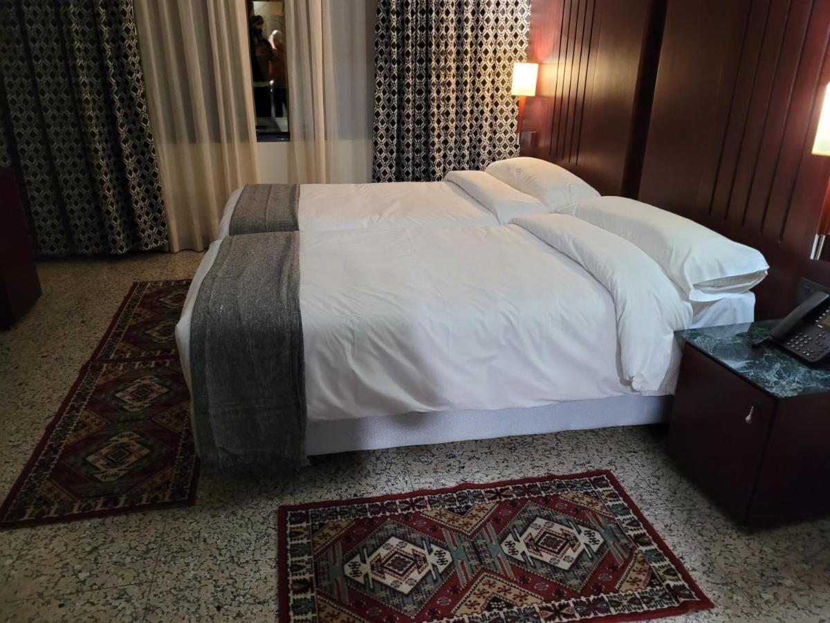 Hotel Jardines De Amaltea Lorca  Zewnętrze zdjęcie